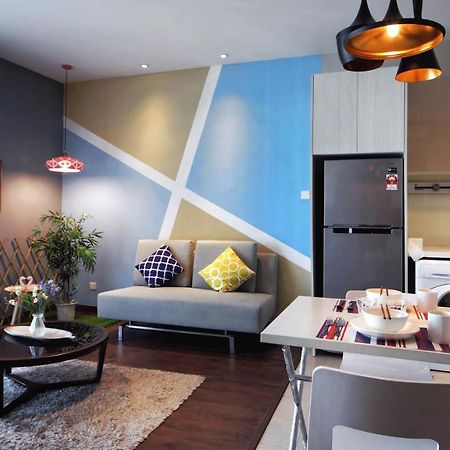 Elegant Living @ Riverson Soho 코타키나발루 외부 사진